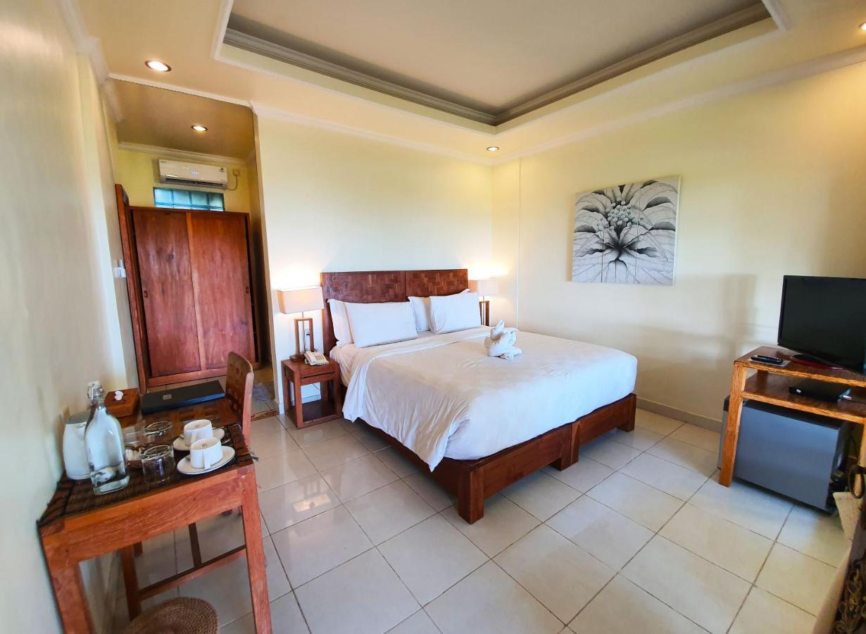 Hotel Genggong Candi Dasa  Exterior photo